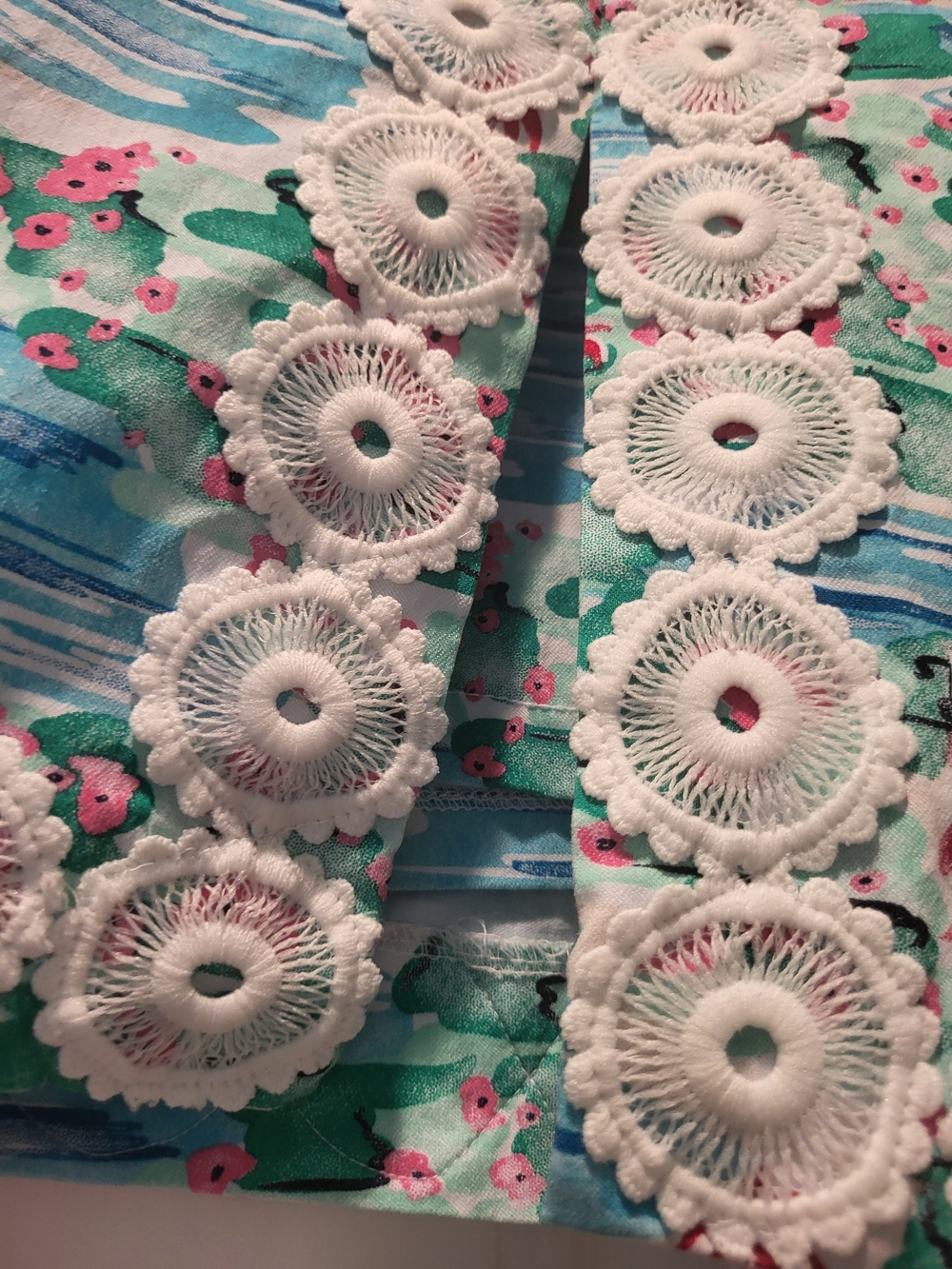 crown & ivy White, Aqua & Pink Floral Crochet-Trim Skort. - Picture 4 of 8